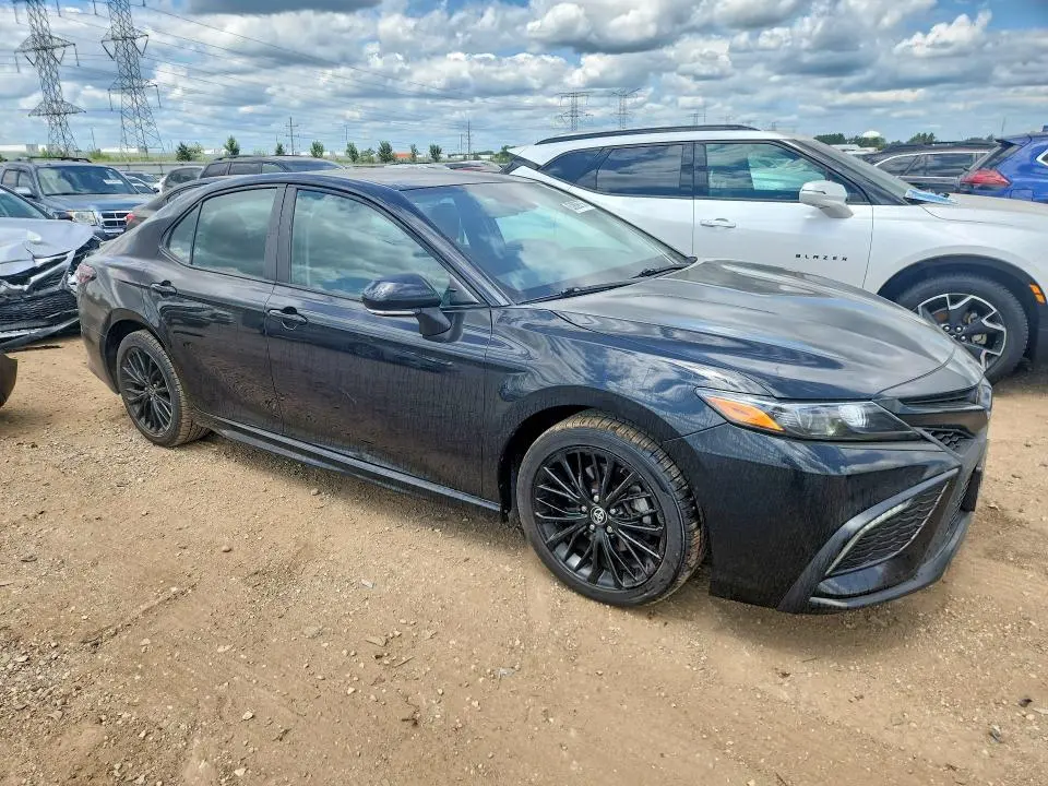 2022 TOYOTA CAMRY SE NIGHTSHADE  