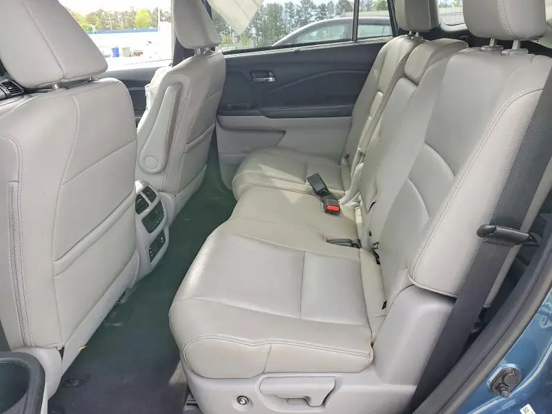 2016 HONDA PILOT EXL  