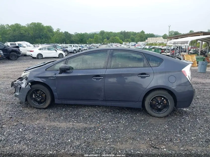2015 TOYOTA PRIUS TWO