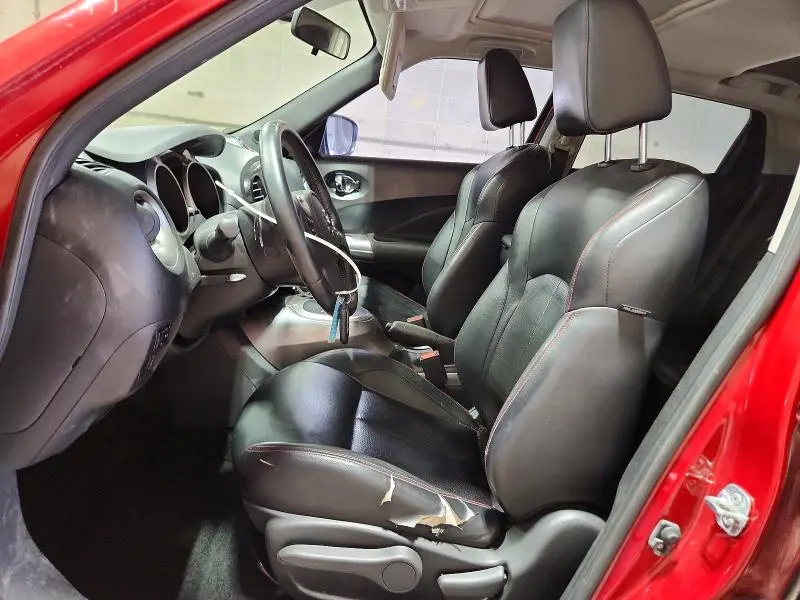 2015 NISSAN JUKE SL  