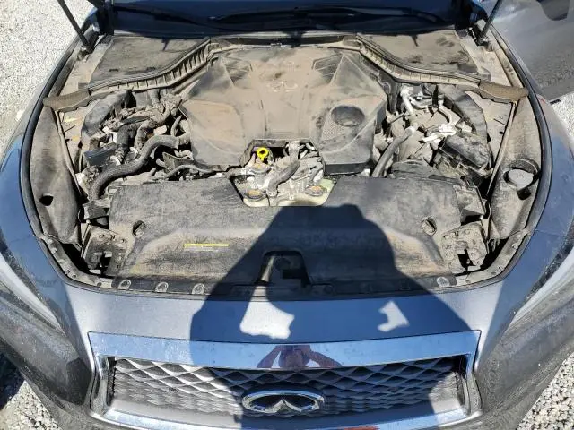 2019 INFINITI Q50 LUXE  