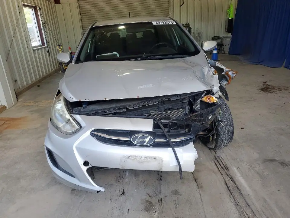2015 HYUNDAI ACCENT GS  