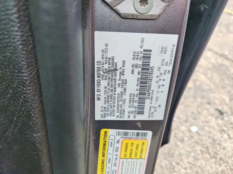2014 FORD FUSION SE  