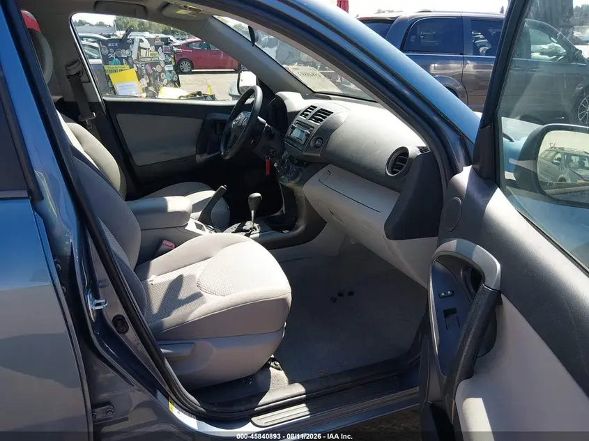 2012 TOYOTA RAV4  