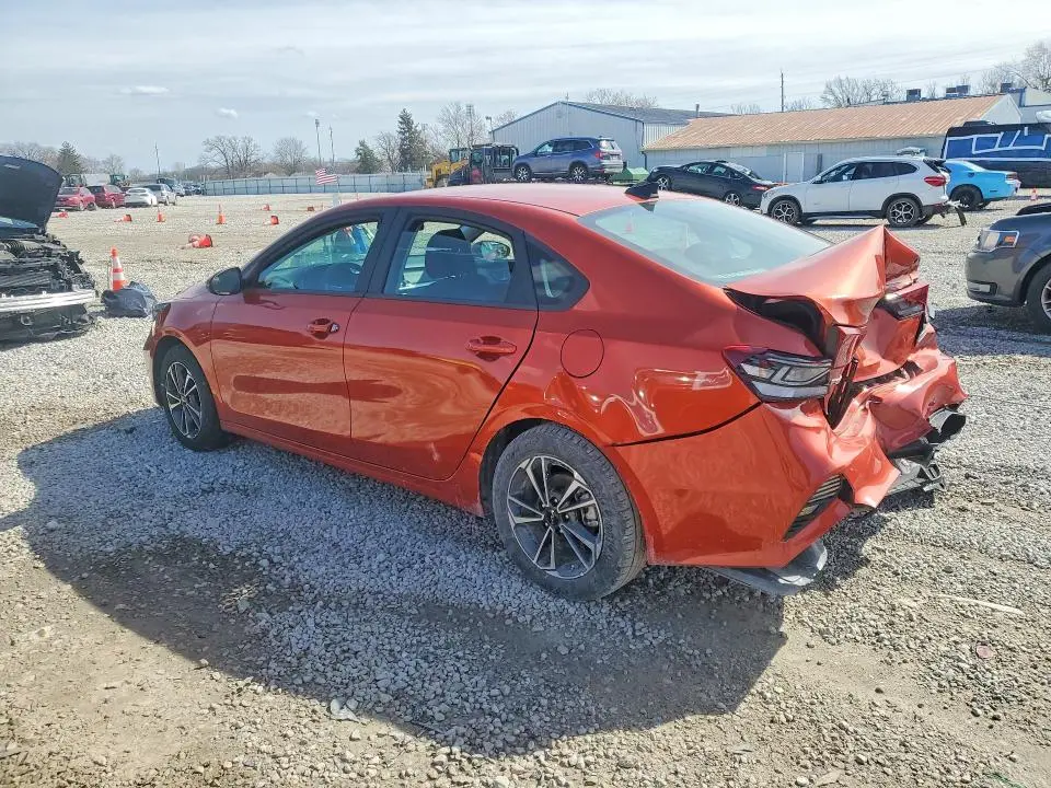 2023 KIA FORTE LXS  
