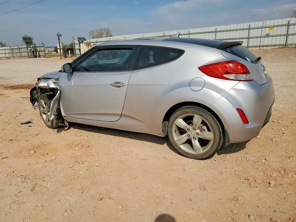 2012 HYUNDAI VELOSTER BASE  