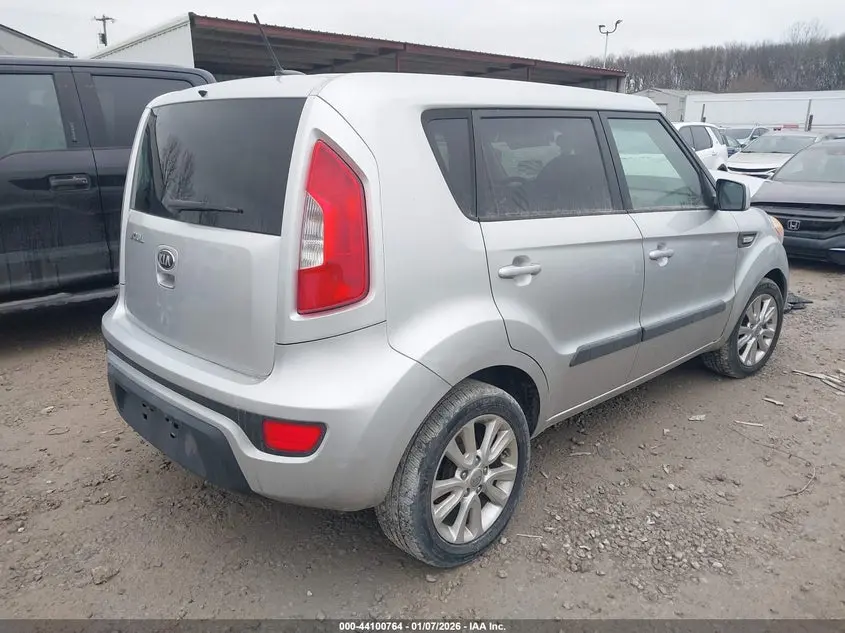 2013 KIA SOUL  
