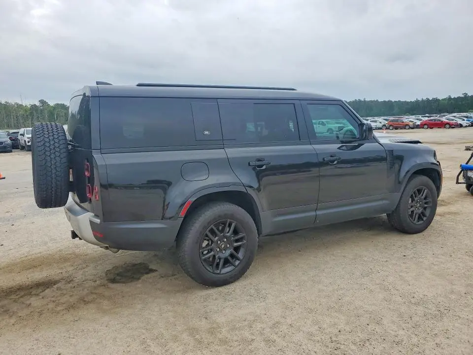 2024 LAND ROVER DEFENDER 130 S  