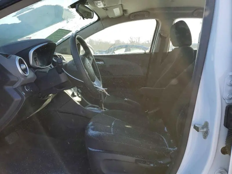 2017 CHEVROLET SONIC LT  