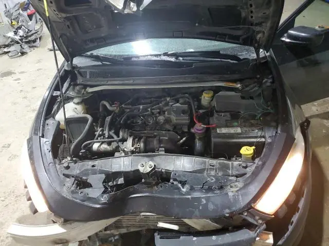 2013 DODGE DART SE  