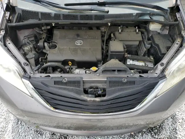 2011 TOYOTA SIENNA LE  