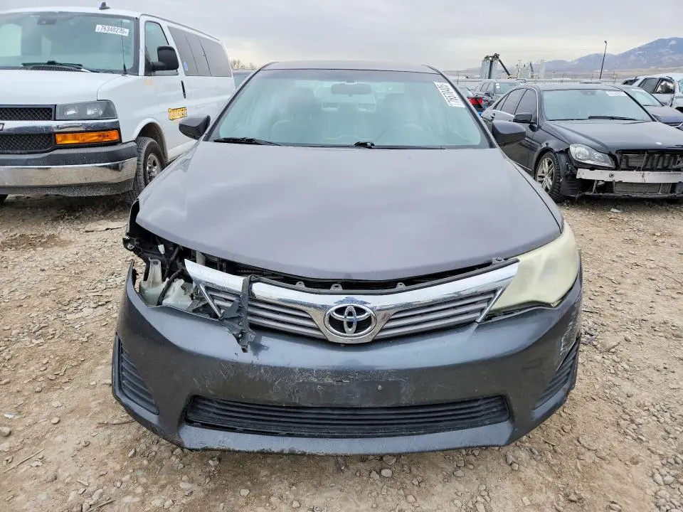 2014 TOYOTA CAMRY   