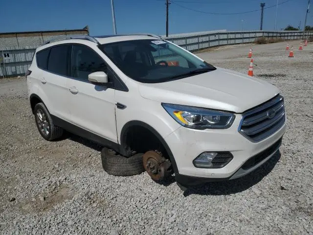2018 FORD ESCAPE TITANIUM  