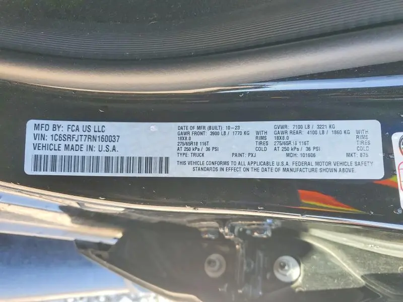 2024 RAM 1500 LARAMIE  