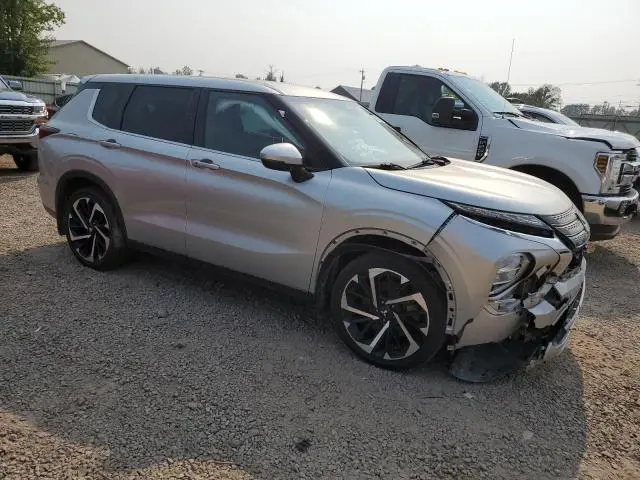 2022 MITSUBISHI OUTLANDER SE  
