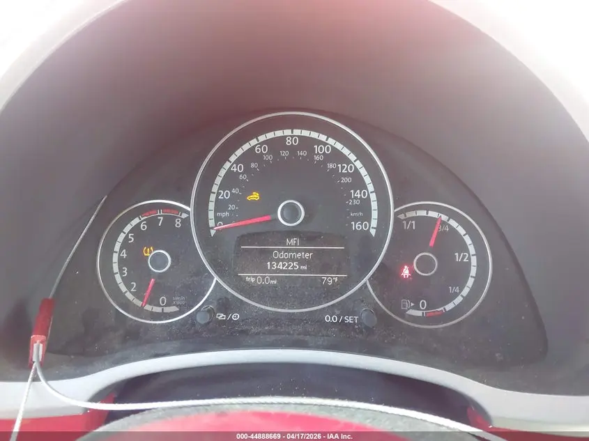 2014 VOLKSWAGEN BEETLE 1.8T