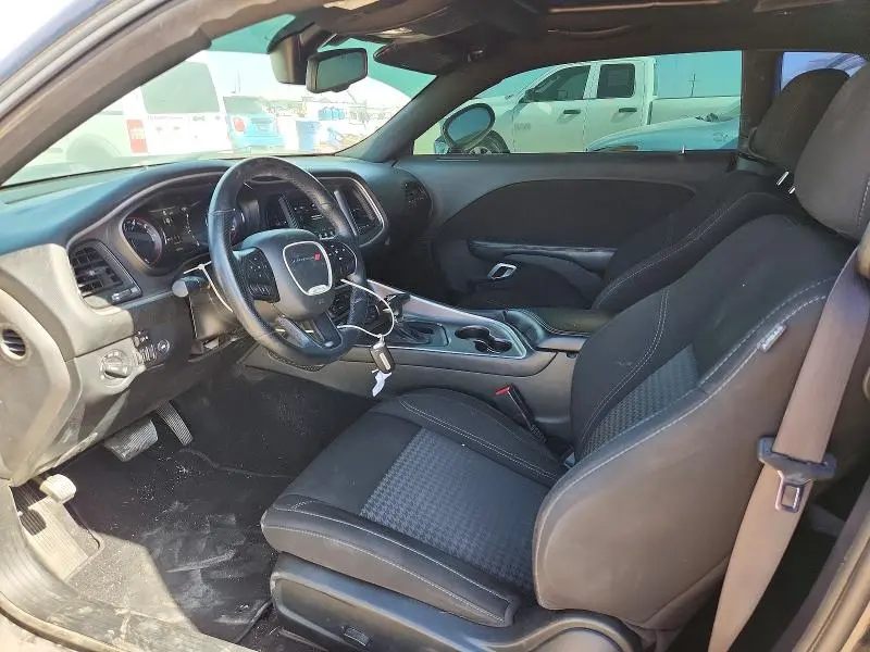 2022 DODGE CHALLENGER SXT  
