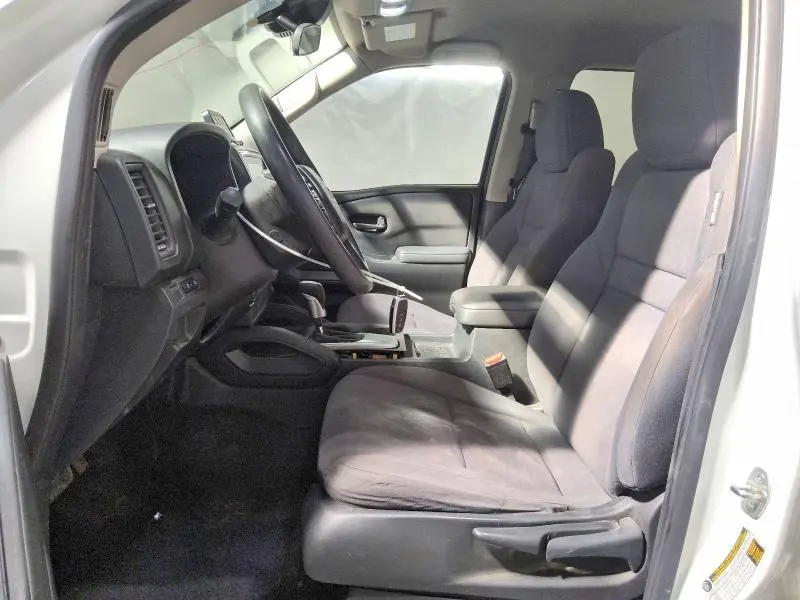 2023 NISSAN FRONTIER S  