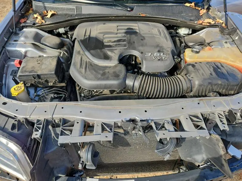 2016 CHRYSLER 300 LIMITED  