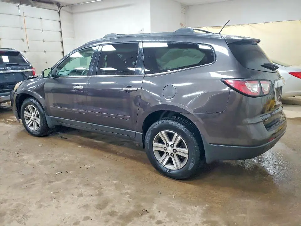 2015 CHEVROLET TRAVERSE LT  