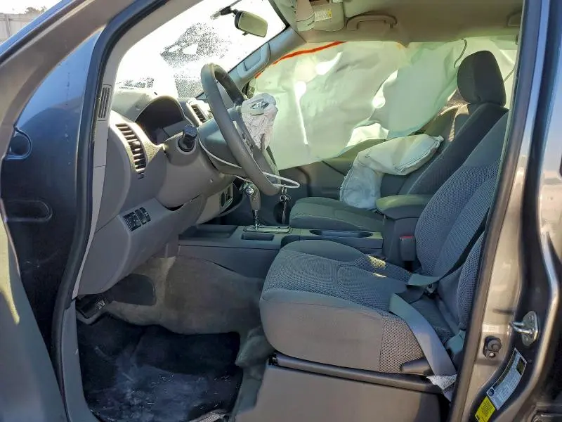 2017 NISSAN FRONTIER S  