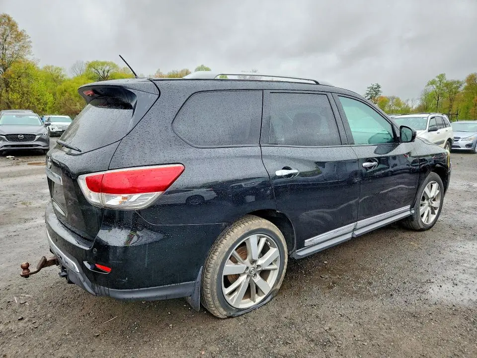 2014 NISSAN PATHFINDER S  