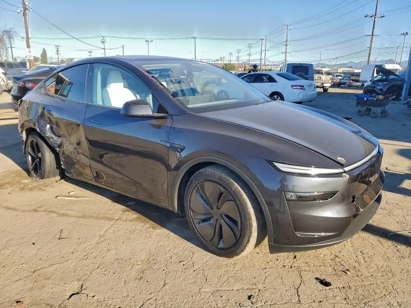 2026 TESLA MODEL Y   