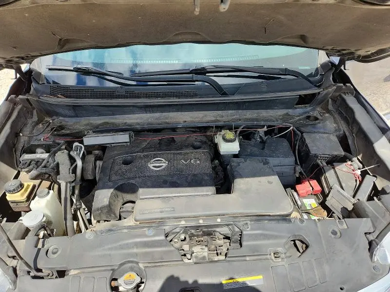 2013 NISSAN PATHFINDER S  