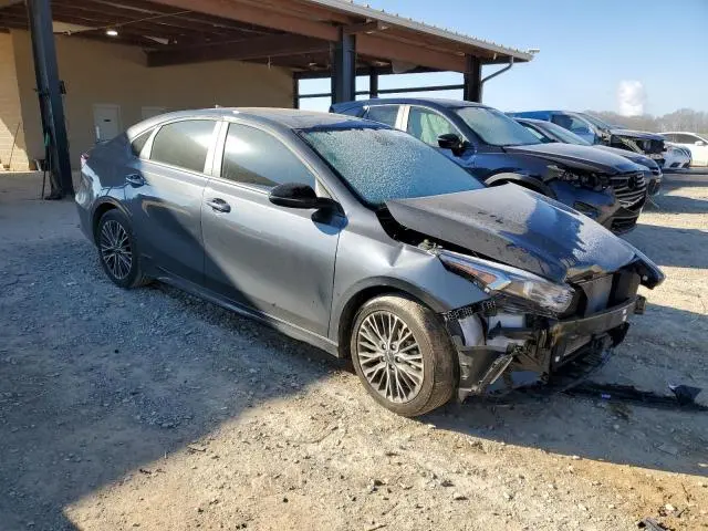 2024 KIA FORTE GT LINE  