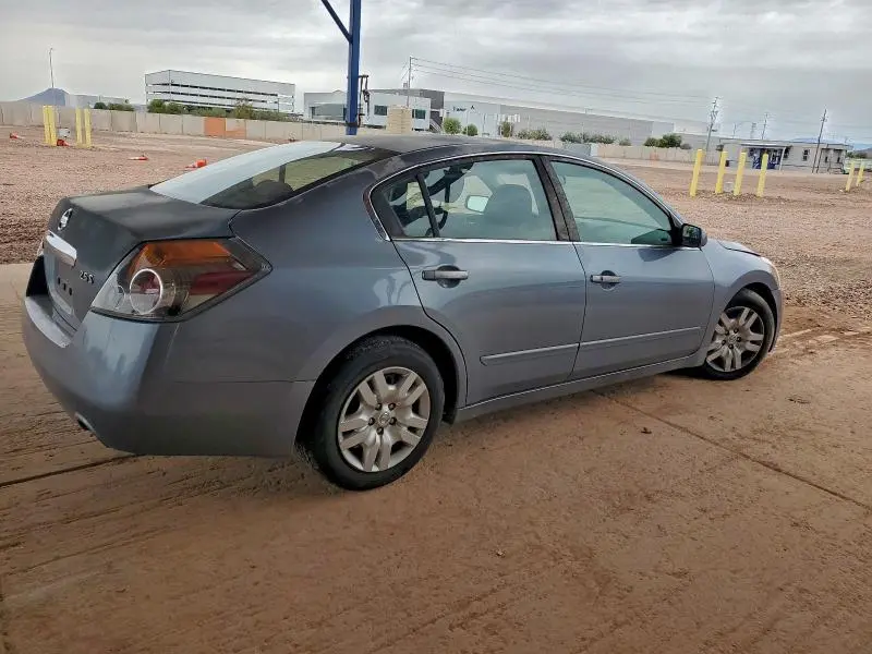 2010 NISSAN ALTIMA BASE  