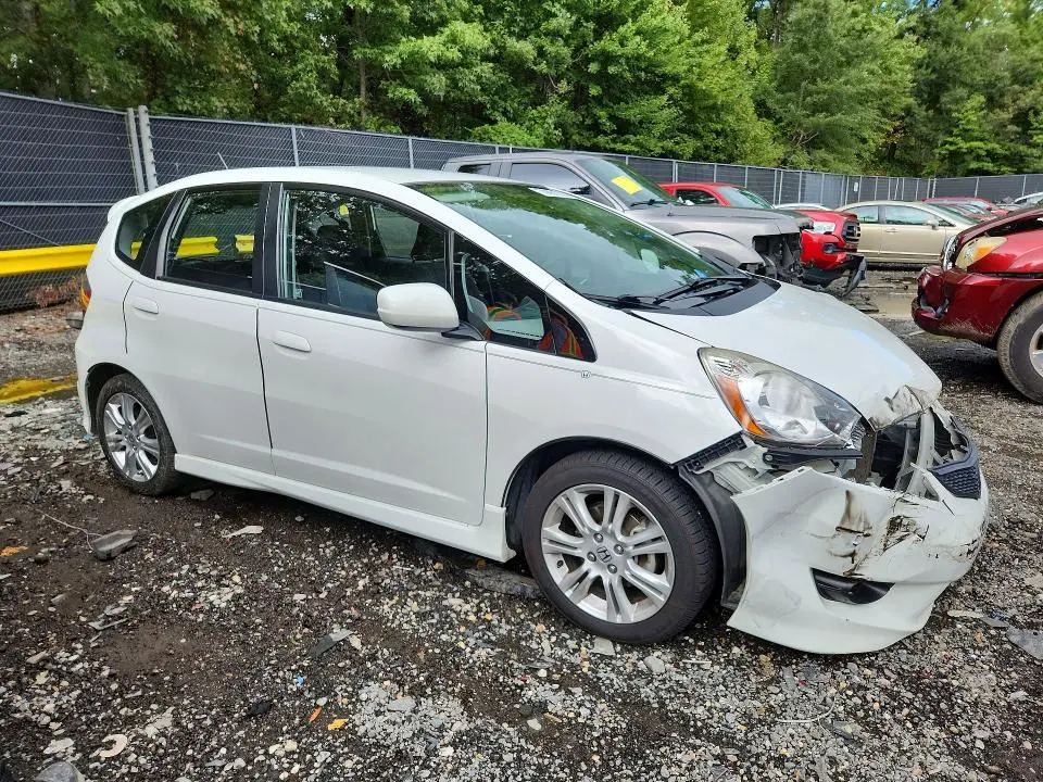 2011 HONDA FIT SPORT  