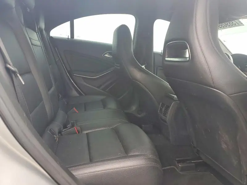 2015 MERCEDES-BENZ CLA 250  