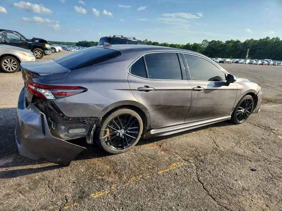 2022 TOYOTA CAMRY XSE  