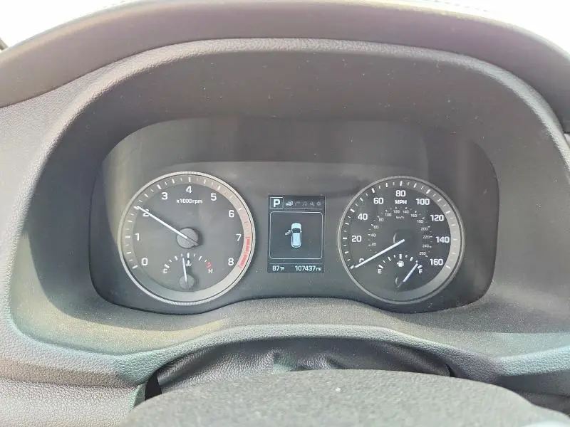 2017 HYUNDAI TUCSON SE PLUS  