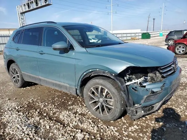 2021 VOLKSWAGEN TIGUAN SE  