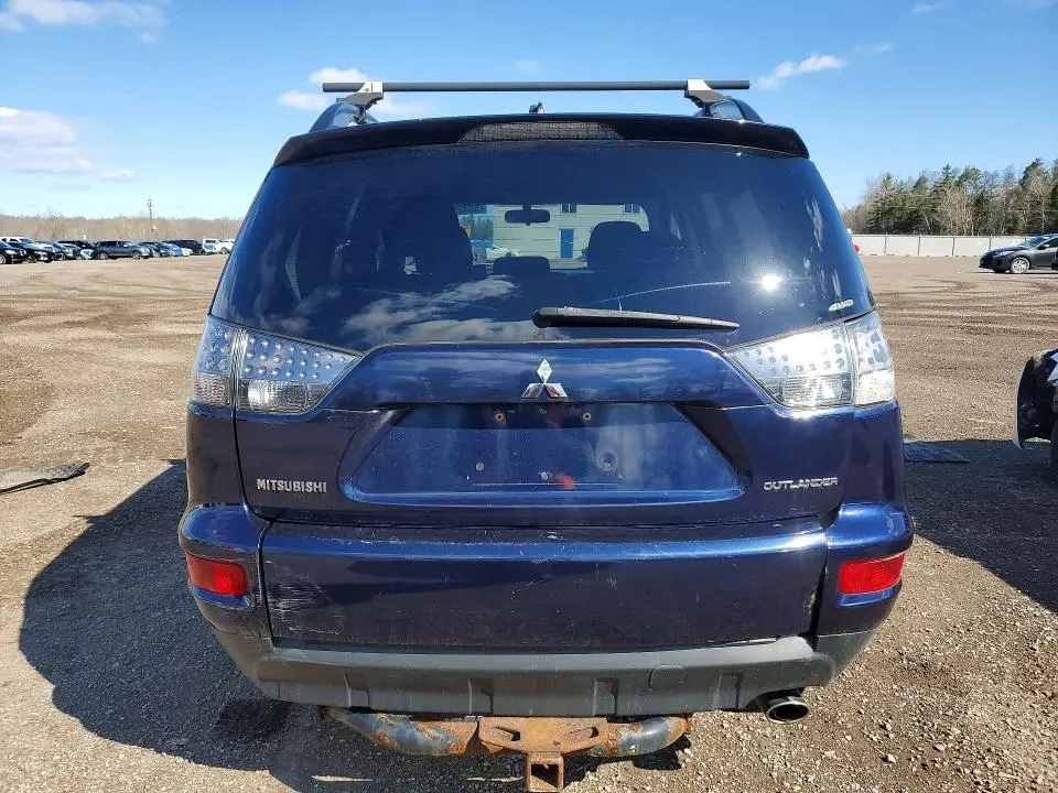 2010 MITSUBISHI OUTLANDER ES  