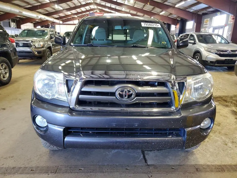 2010 TOYOTA TACOMA V6  