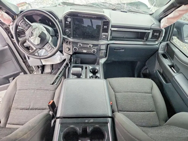 2024 FORD F150 XLT  