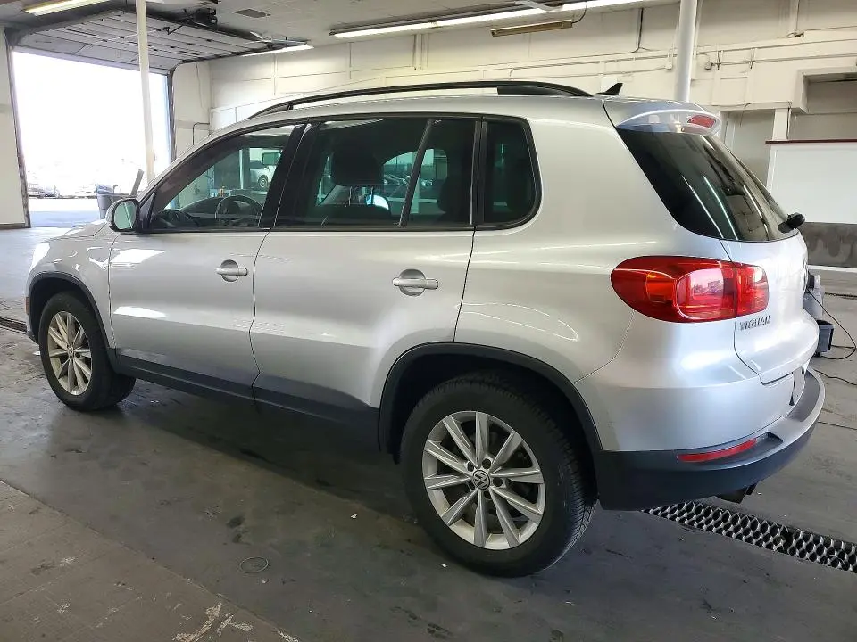 2015 VOLKSWAGEN TIGUAN S  