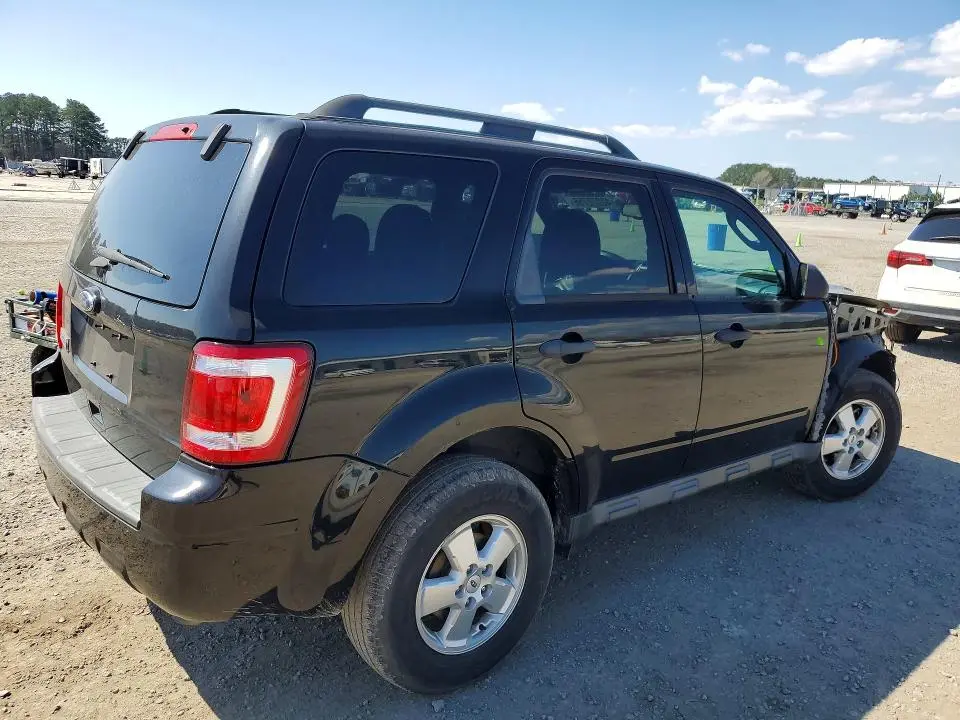 2012 FORD ESCAPE XLT  