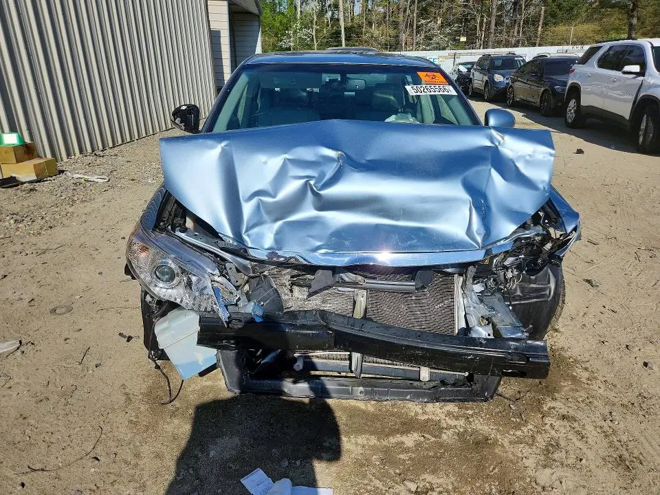 2011 TOYOTA AVALON BASE  