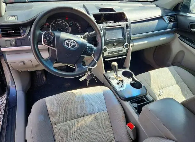 2013 TOYOTA CAMRY LE  
