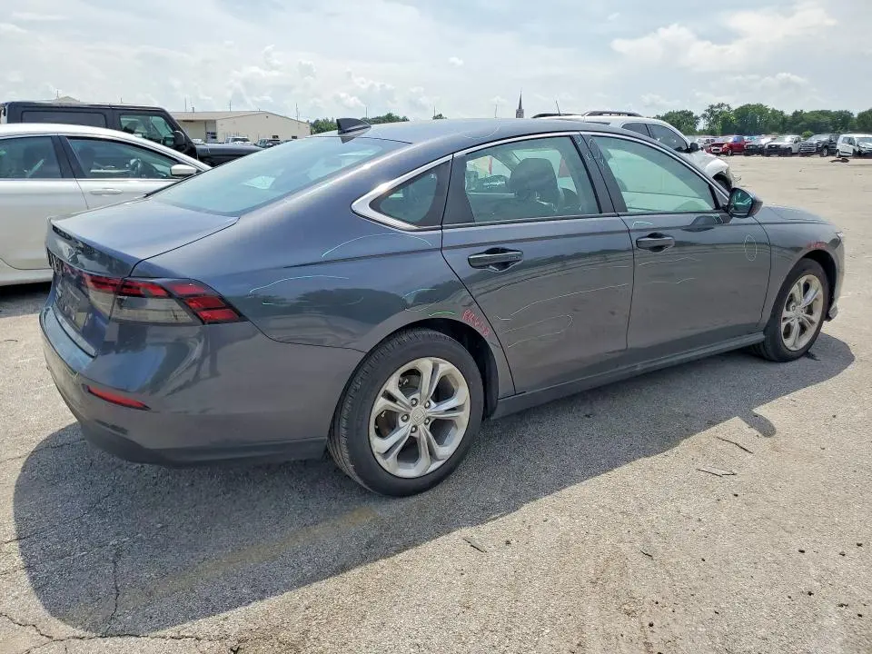 2025 HONDA ACCORD LX  