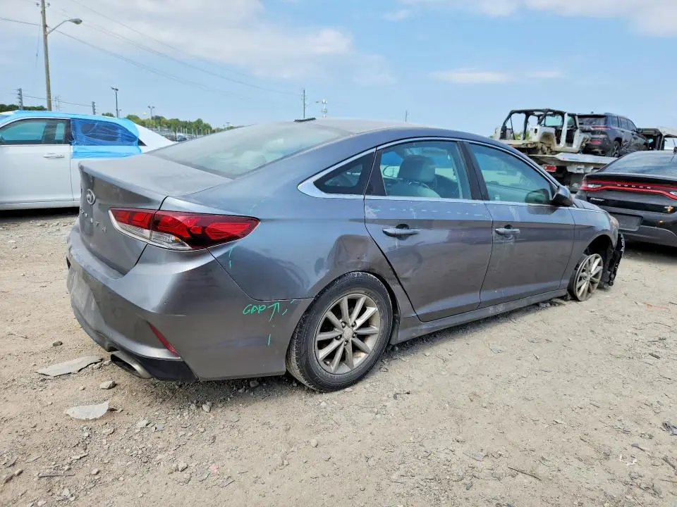 2018 HYUNDAI SONATA SE  