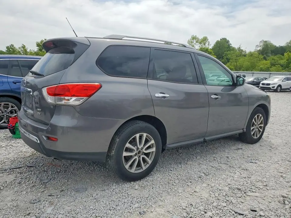 2016 NISSAN PATHFINDER SV  