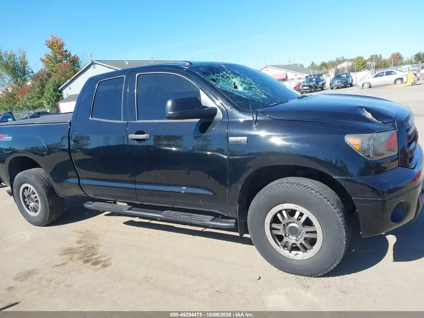 2011 TOYOTA TUNDRA GRADE 5.7L V8