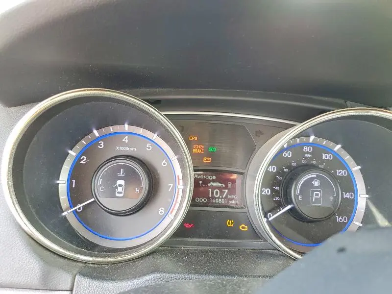 2011 HYUNDAI SONATA GLS  