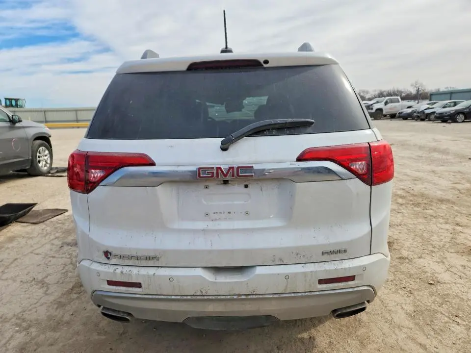 2019 GMC ACADIA DENALI  