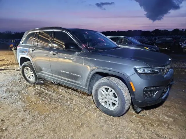 2024 JEEP GRAND CHEROKEE LAREDO  