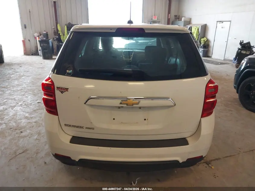 2017 CHEVROLET EQUINOX LS